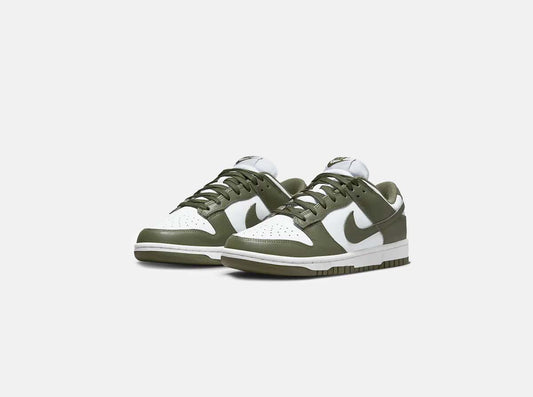 Nike Dunk 'Medium Olive'