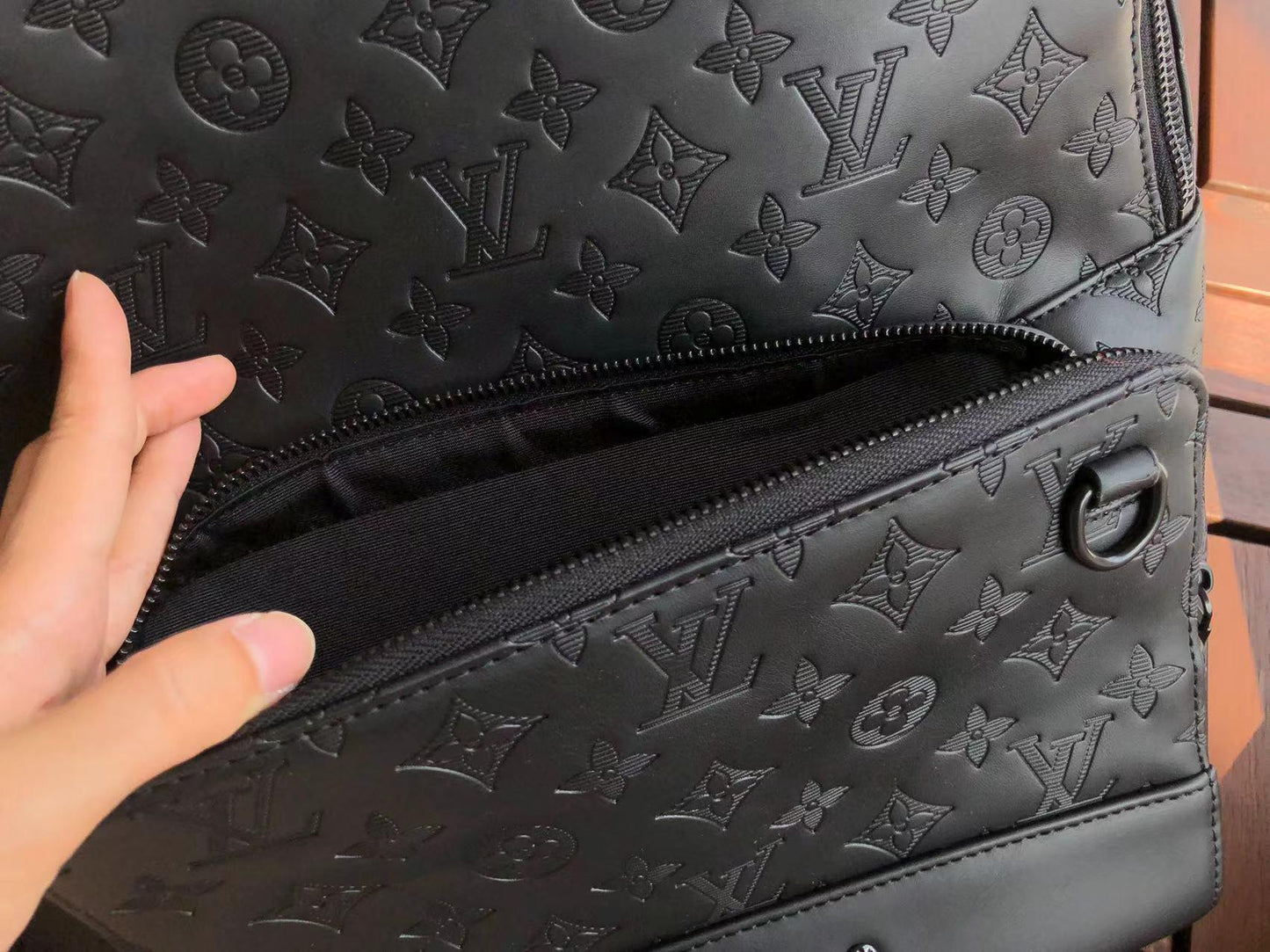 Louis Vuitton Bag Racer Black